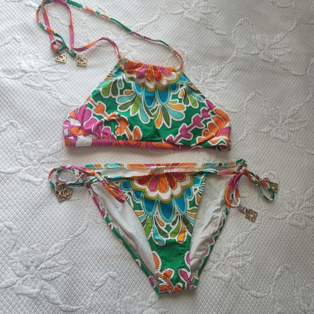 Colorful Floral Bikini Set Trina Turk - Picture 2 of 6